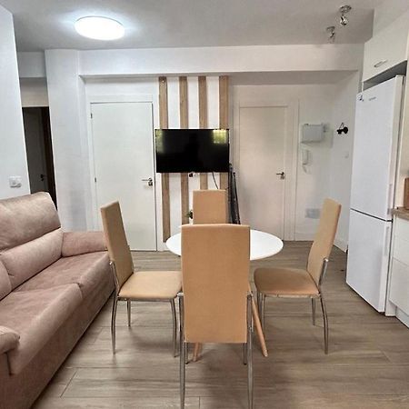 Piso Compartido Delyrent Acosta Pansiyon Jaén Dış mekan fotoğraf