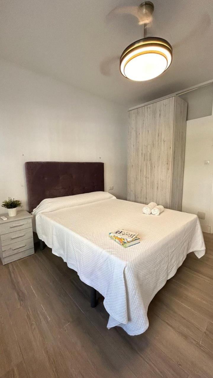 Piso Compartido Delyrent Acosta Pansiyon Jaén Dış mekan fotoğraf
