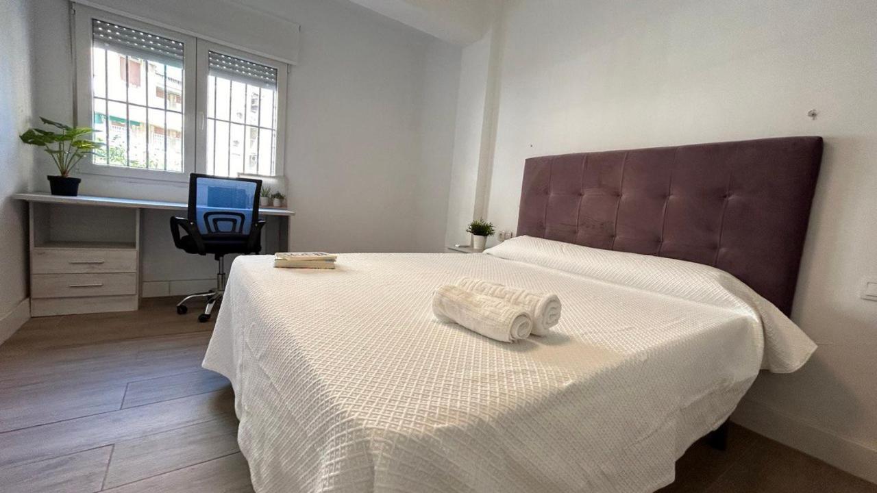 Piso Compartido Delyrent Acosta Pansiyon Jaén Dış mekan fotoğraf